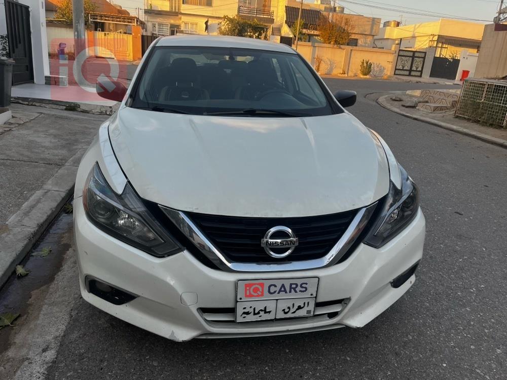 نيسان ألتيما